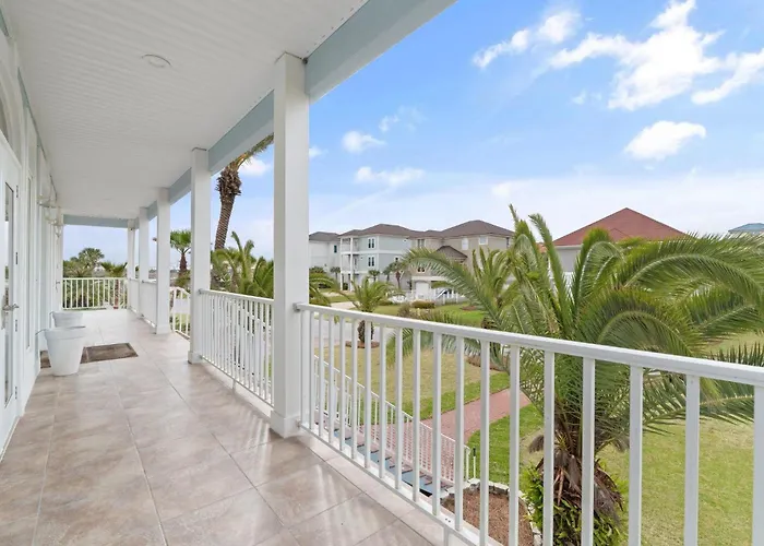 Reunion Beach House * Gulf Shores