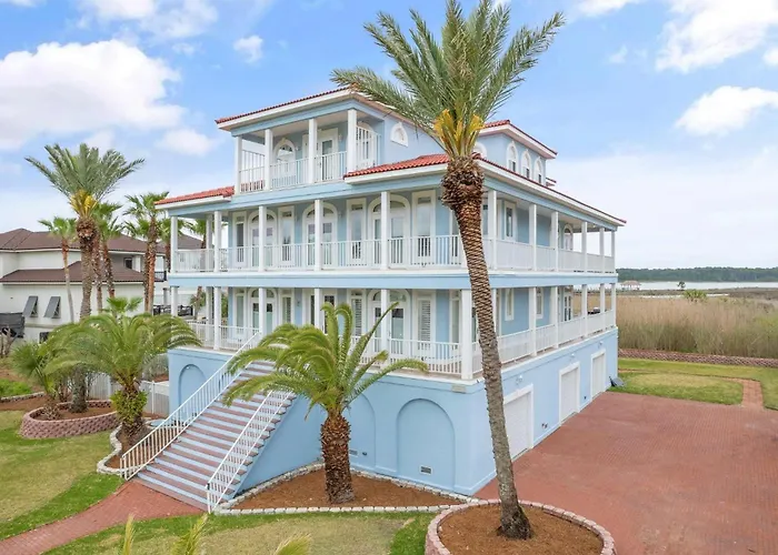 Reunion Beach House Holiday home