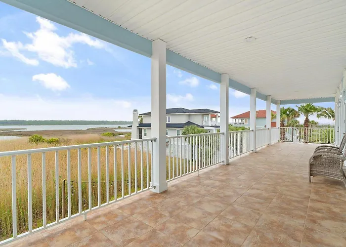 Reunion Beach House Holiday home