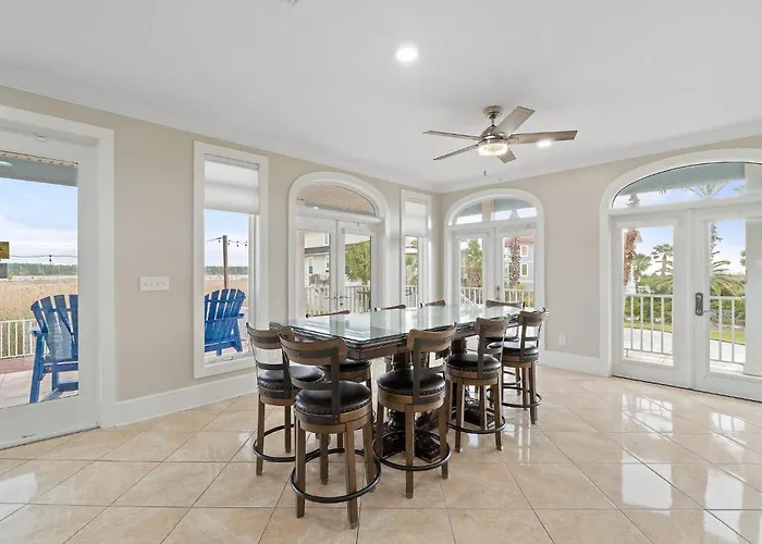 Holiday home Reunion Beach House